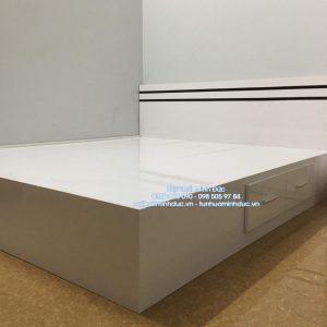 Giường G333