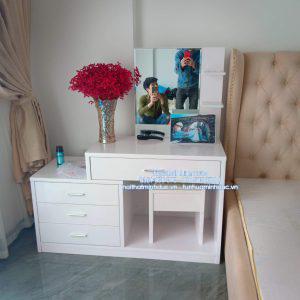 Bàn trang điểm TD01