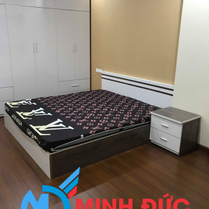 Giường 1m8*2m, ko ngăn kéo
